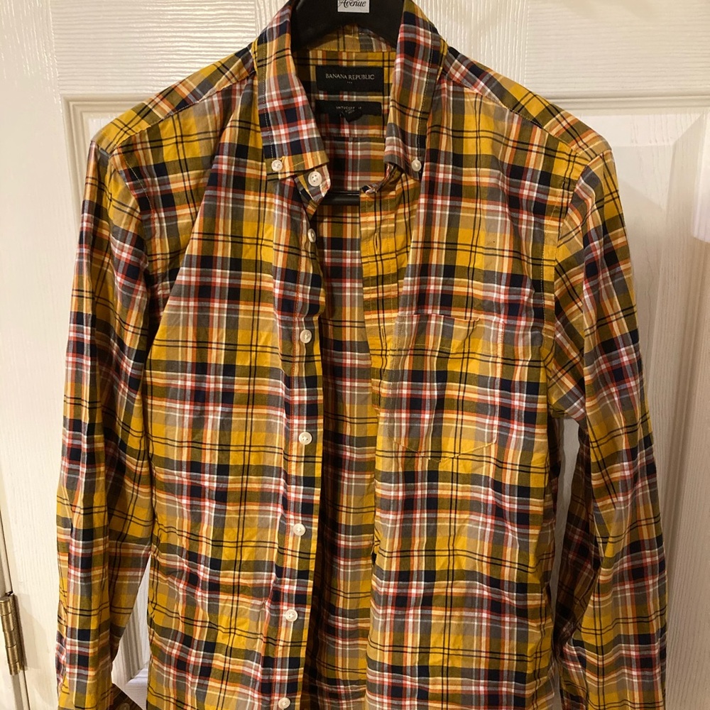 Banana Republic Medium Yellow Untucked Fit Flannel Shirt